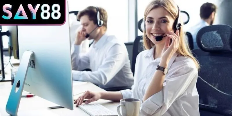 Hỗ trợ khẩn cấp qua hotline phản hồi cực nhanh liên hệ Say88